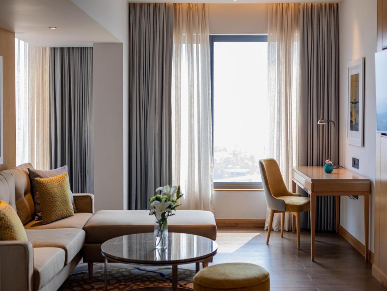 Vivanta Bhubaneswar Dn Square Eksteriør bilde